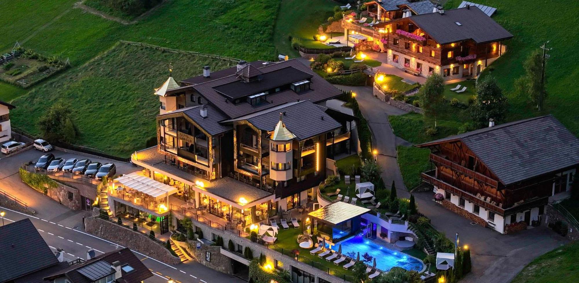 Alpin Garden Luxury Maison & Spa - Adults Only Ortisei Luaran gambar